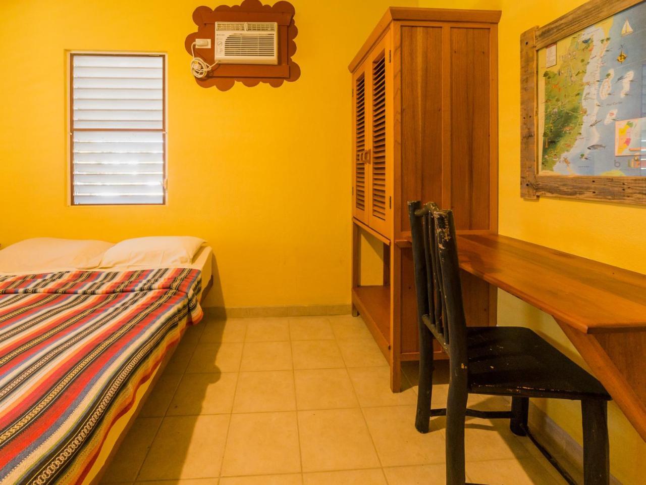 A Piece Of Ground Hostel Punta Gorda Kültér fotó