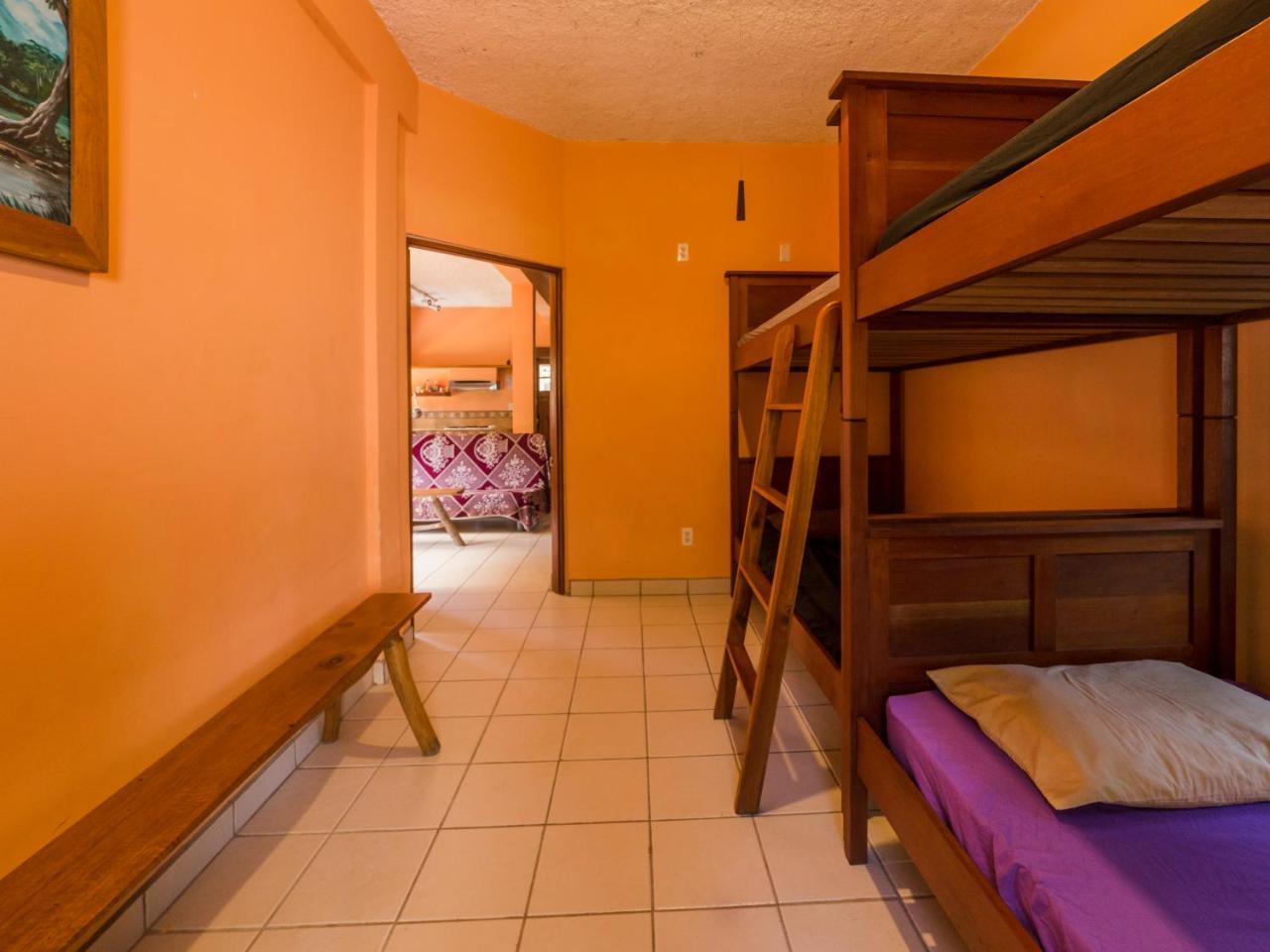 A Piece Of Ground Hostel Punta Gorda Kültér fotó